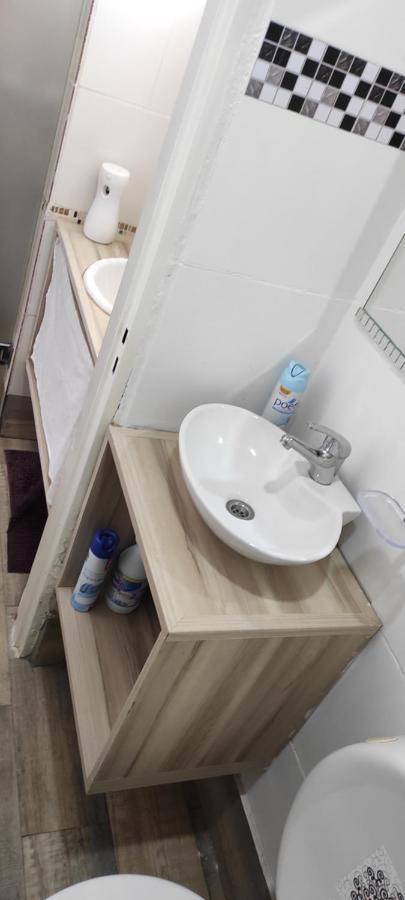 Apartamento Nuestro lugar en Ezeiza 2 a 15 minutos del aeropuerto Exterior foto